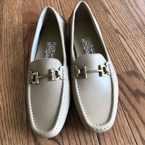 Salvatore Ferragamo Flat shoes